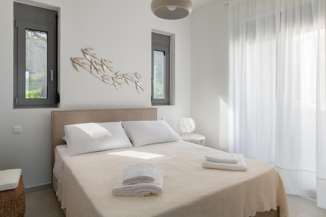Terpsis Pool Villa Asgourou Bagian luar foto